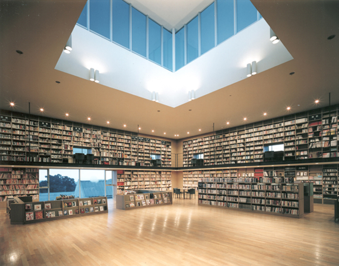 奈義町立図書館